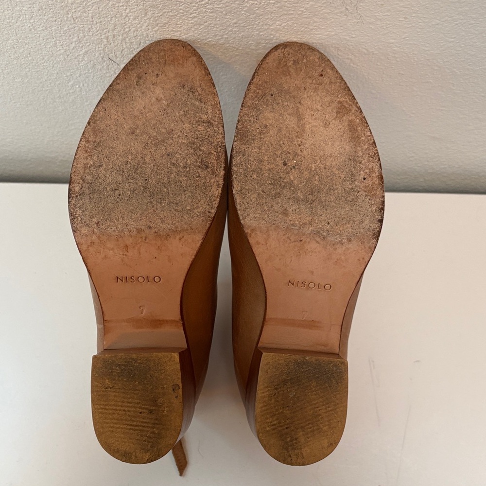 Nisolo Chestnut Leather Stacked Heel “Dari” Boots - Picture 7 of 8